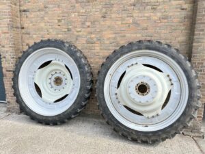KLEBER 270/95R54