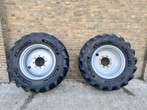 MICHELIN 480/65R28