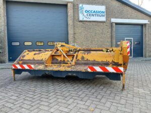 Struik 4 LKA 75 loofklapper