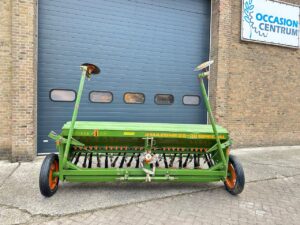 AMAZONE D8-30 SPEC ZAAIMACHINE