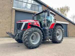 Massey Ferguson 8S.205 Exclusive  Dyna 7
