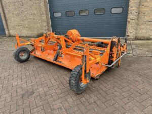 Struik 4RF 310F Frontfrees