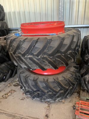 TRELLEBORG 600/65R38