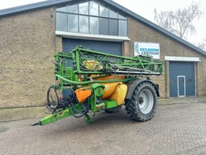 AMAZONE UX 4200 VELDSPUIT