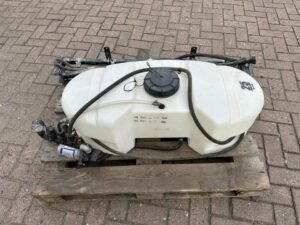 Moose Spuittank met Spuitboom